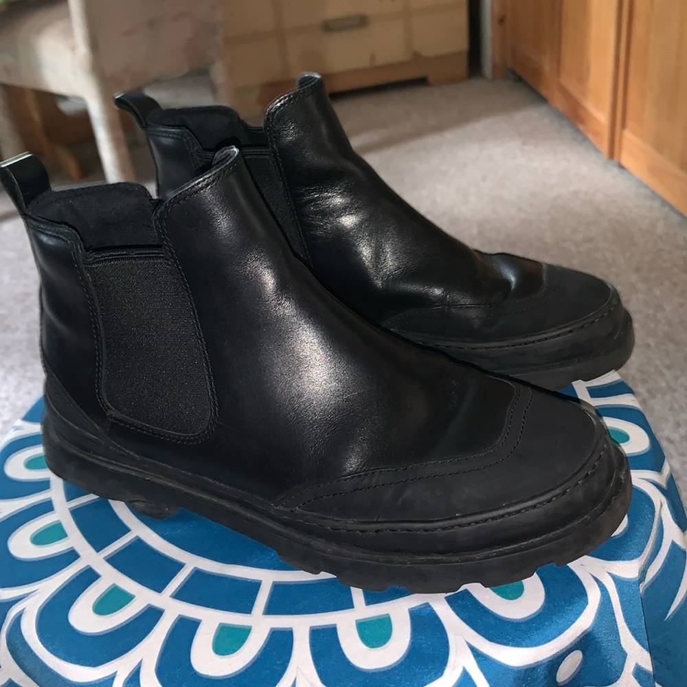 Camper ankle boots BRUTUS size 38. Unisex ladies black leather Chelsea boots